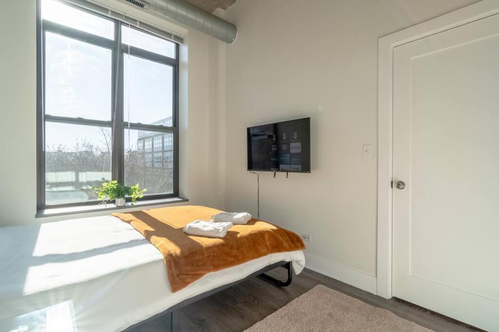 Mccormick Place 2Br Stylish Suite With Optional Parking And Gym For Up To 8 Guests Near Soldier Field And Grant Park Chicago Zewnętrze zdjęcie